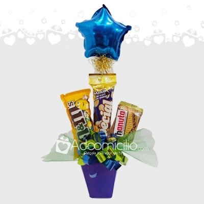 Ancheta Sencilla Mini Azúl con Dulces y Snack Regalos a Domicilio en Bogotá