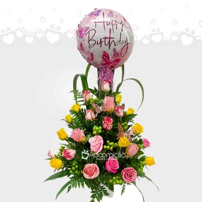 Arreglo Floral De Cumpleaños Con Rosas Para Mujer A Domicilio En Cali Pedido Con Un Día De Anticipación 