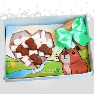 Corazón De Chocolate Rompible Temática De Capibara A Domicilio En Medellín Pedido Con Un Día De Anticipación 
