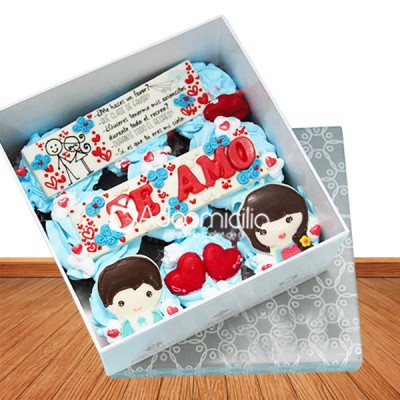 Regalos de amor y amistad a domicilio en Medellín Cupcakes por 9 en caja de regalo