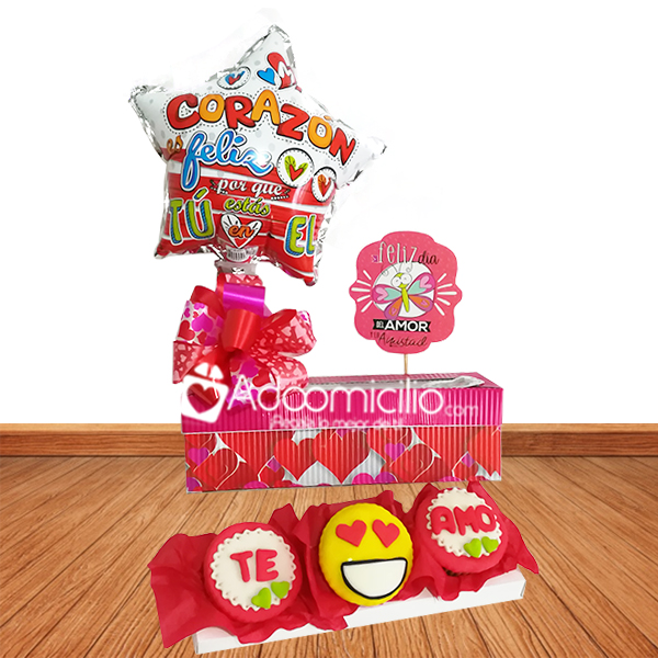 Regalos de amor y amistad a domicilio en Popayan Cupcakes te amo decorados en caja de regalo 