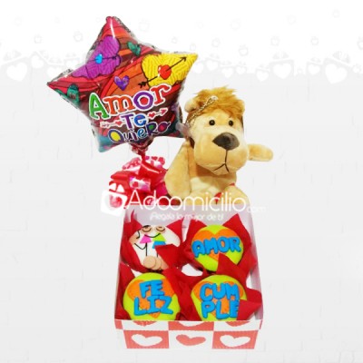 Cupcakes a domicilio en popayan Caja regalo con 4 cupcakes, globo y peluche 