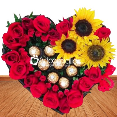 Arreglos florales amor y amistad a domicilio en Cali Rosas, girasoles y  chocolates con amor