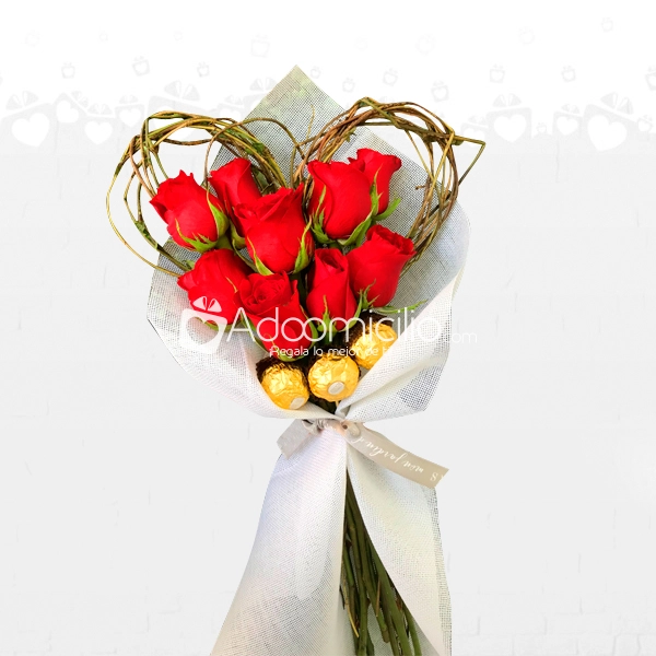 Bouquet De Rosas Corazón Chocolate A Domicilio En Barranquilla