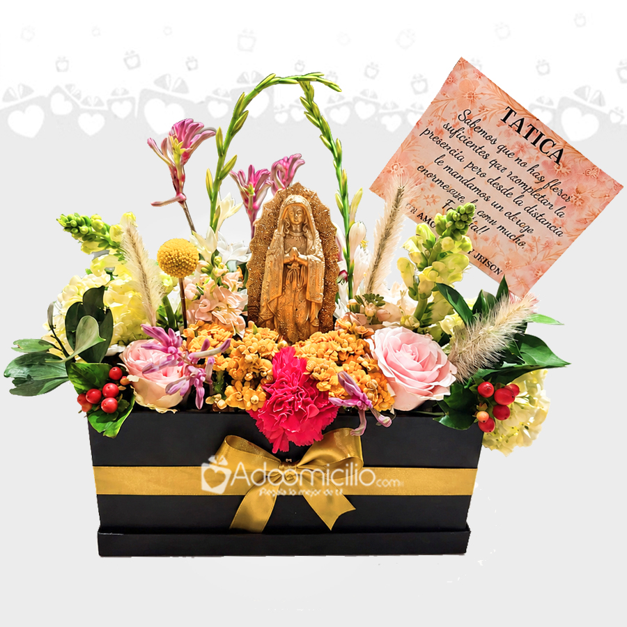 Arreglo Floral Con Virgen Para Mamá A Domicilio En Bogotá Pedido Con Un Día De Anticipación 