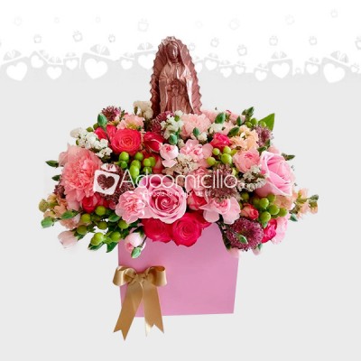 Regalo de Caja de Flores con Virgen para Mujer 