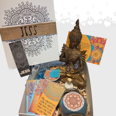 Buda en caja con afirmaciones regalos para mujeres espirituales