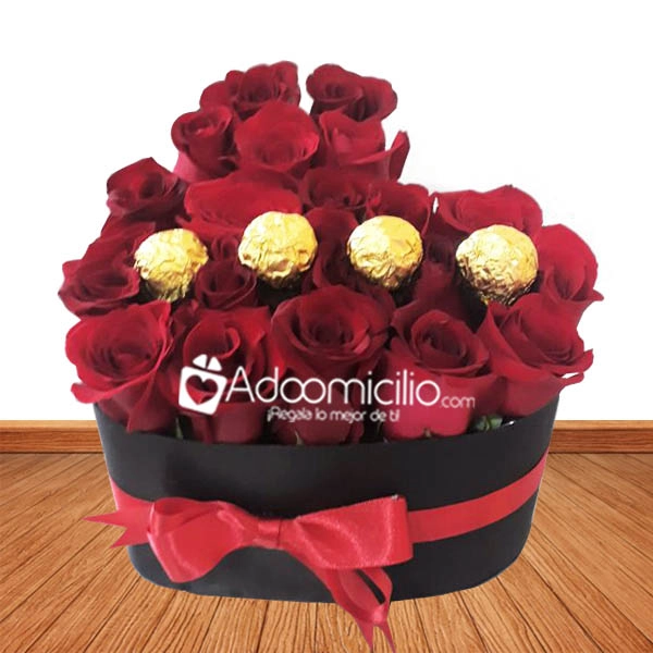 Arreglos Florales A Domicilio En Cali Corazón De Rosas Con Chocolates 